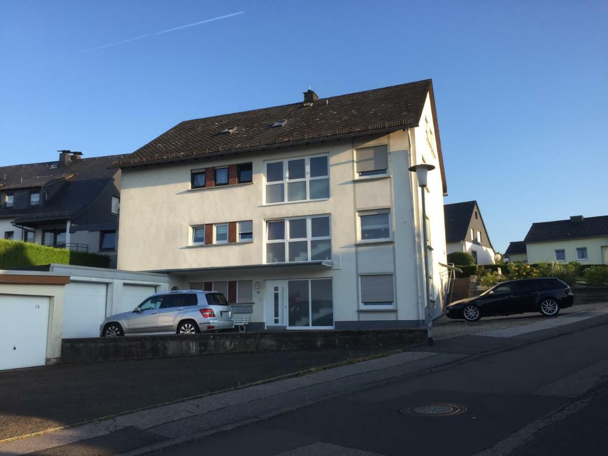 Ferienwohnung Mimi Souterrainwohnung Кастеллаун Экстерьер фото